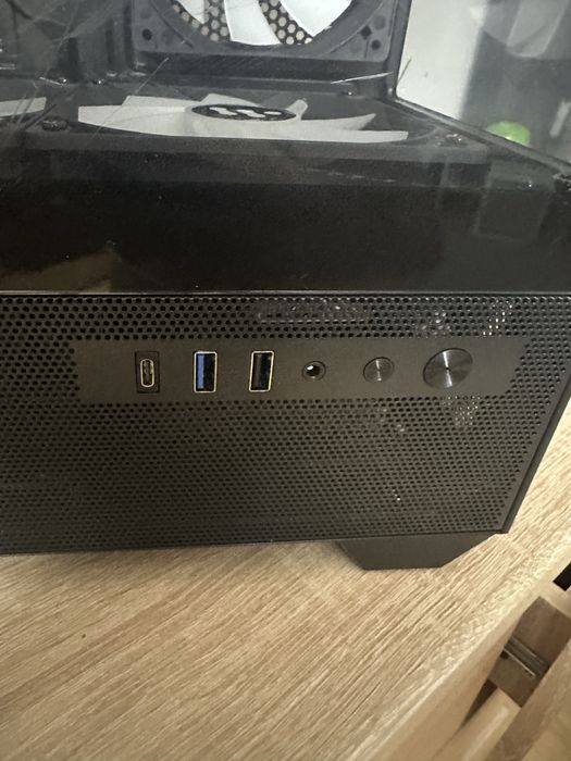 Obudowa PC Segotep dual glass ARGB – jak nowa, folie oryginalne