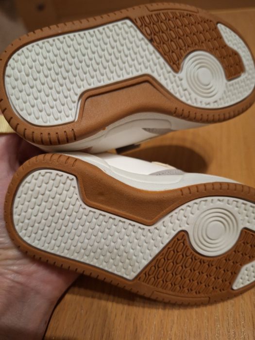 Buciki nowe Inextenso
