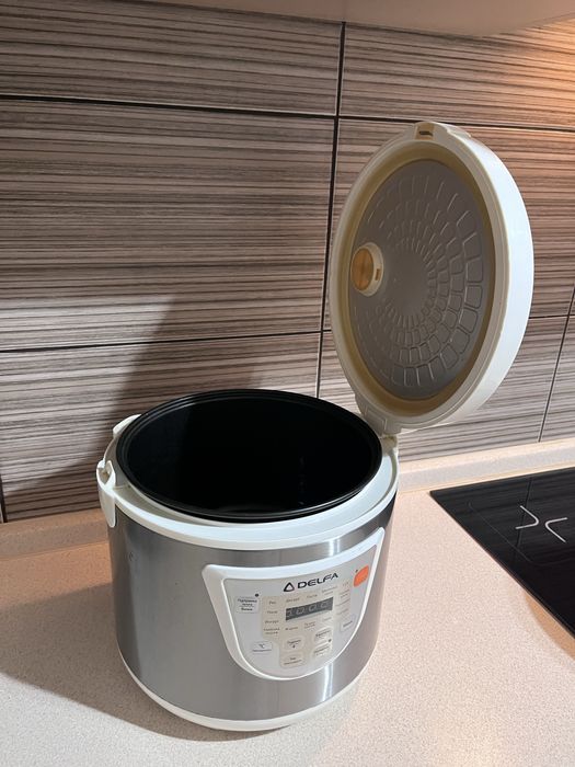 Мультиварка DELFA DMC-08