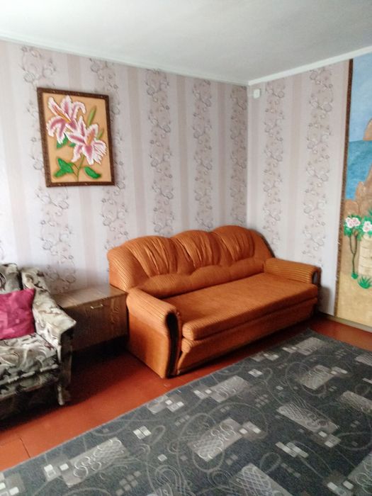 Здам будинок подобово в Миргороді