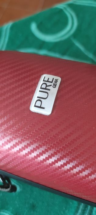 Estojo em fibra para violino