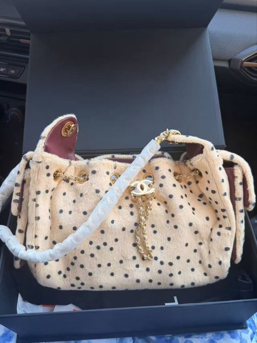 Chanel сумка плями леопард