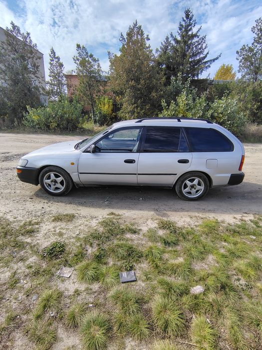 Toyota Corolla e100