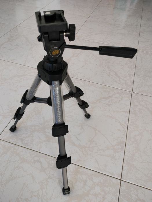 Tripé bilora câmara