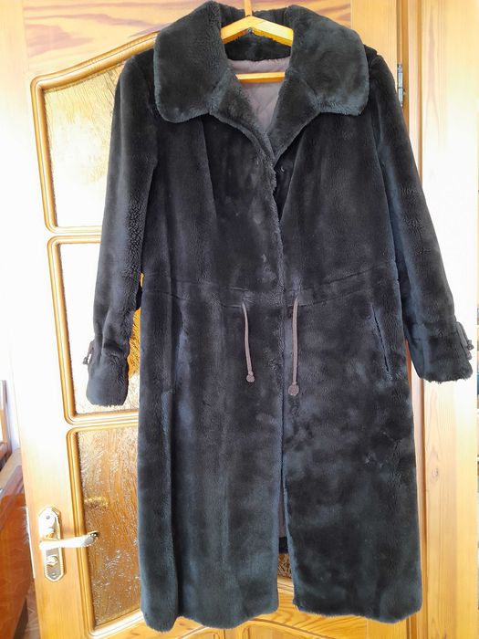 Шуба женская из искусственного меха фирмы " BELSO " ( Бельгия )