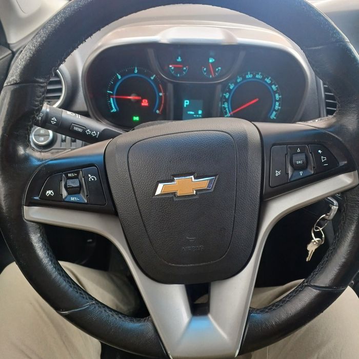 Продаю Chevrolet Orlando