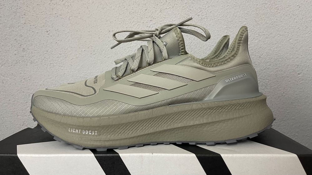 Adidas  ULTRABOOST 5 GTX roz. 42 2/3