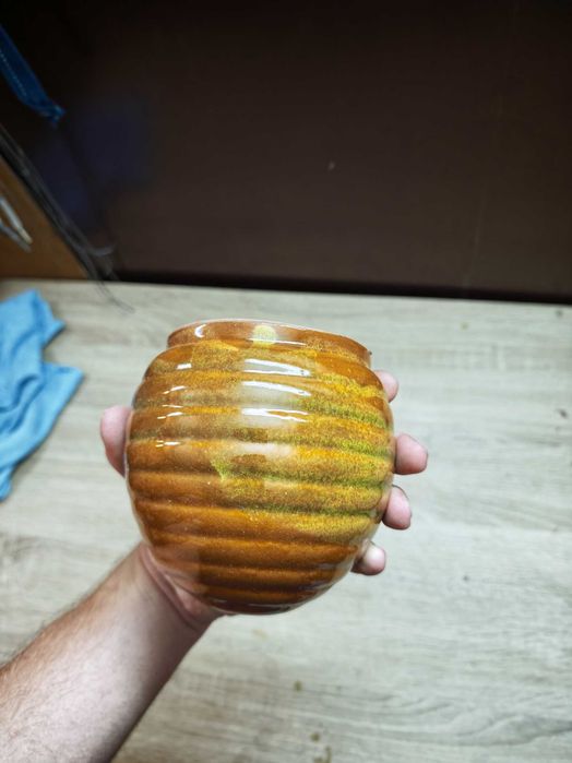 Ceramiczny kwietnik ścienny doniczka PRL wisząca retro ulik