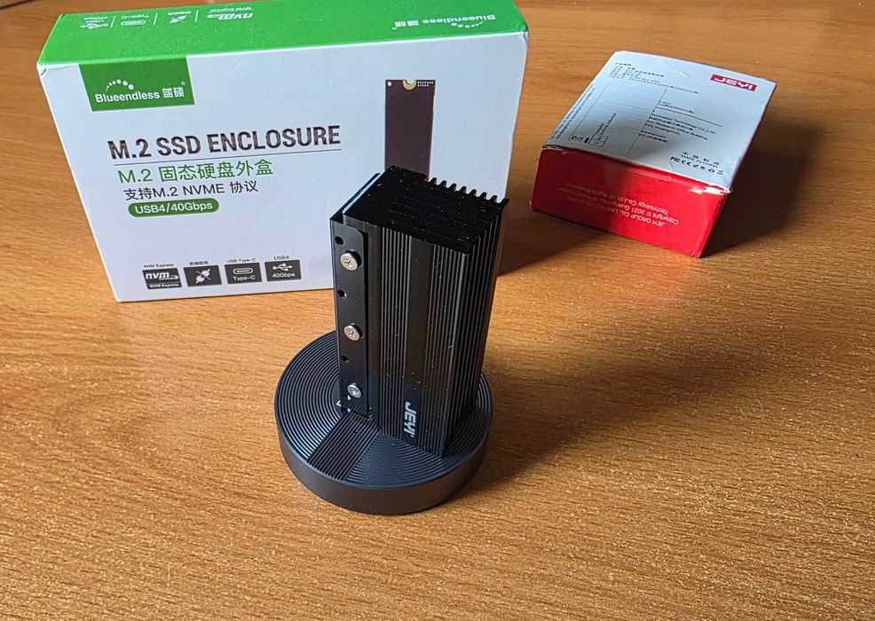 Blueendless stacja dokująca USB4 40 Gb/s do dysków M.2 NVME + radiator