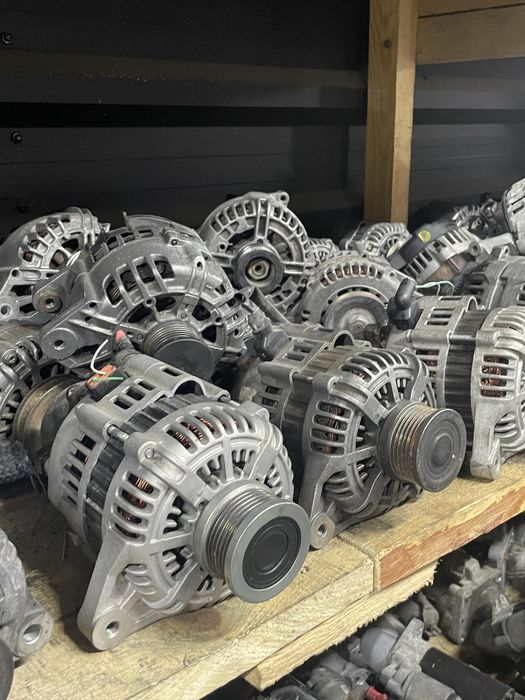 Генератор 1.9 2.0 2.5 Рено Трафік Віваро Мастер Master Vivaro Trafic