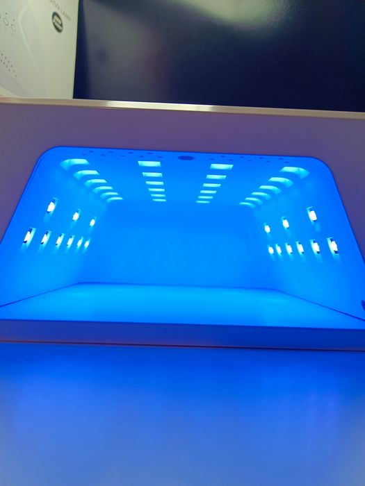 Акум Лампа для манікюру  UV/LED для гель лаку SUN Y31