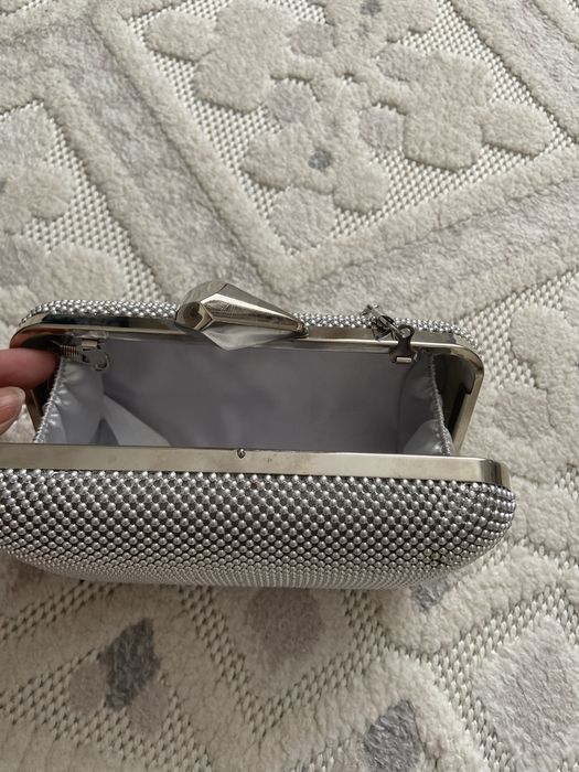 Сумочка клатч срібного кольору