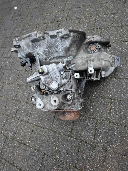 opel corsa c meriva a 1.3 cdti combo 1.7 dti skrzynia biegów F17W394