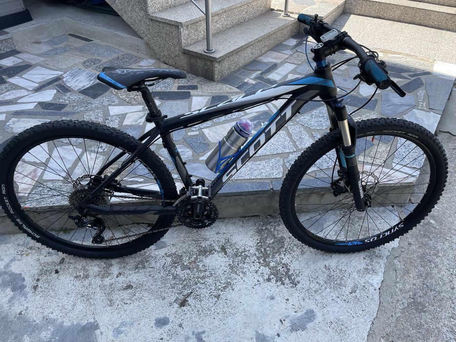 Bicicleta scott scale 760