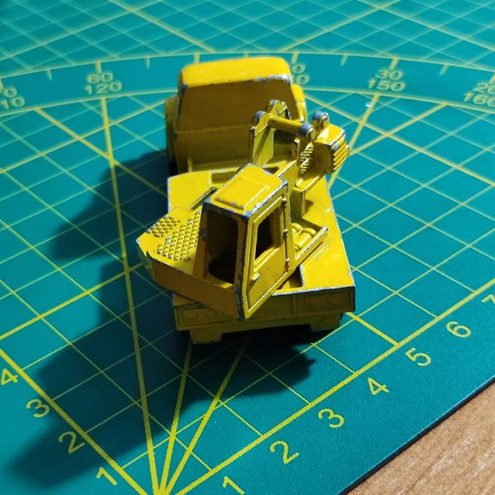 Majorette 283/251 dźwig