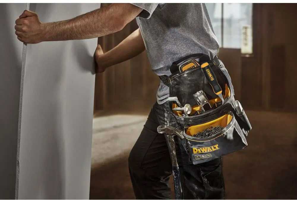 DeWALT DWST40101-1 ремiнь з сумкою та скобою для молотка