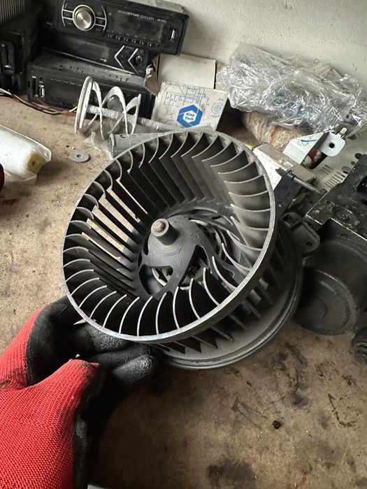 Вентилятор моторчик печки мазда 3 6 gg СТО