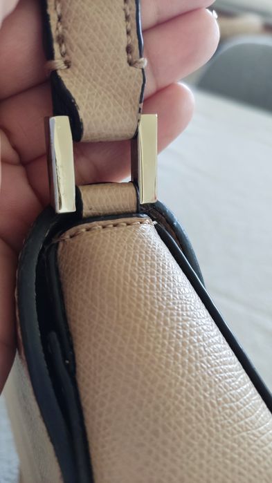 Mala Guess como nova