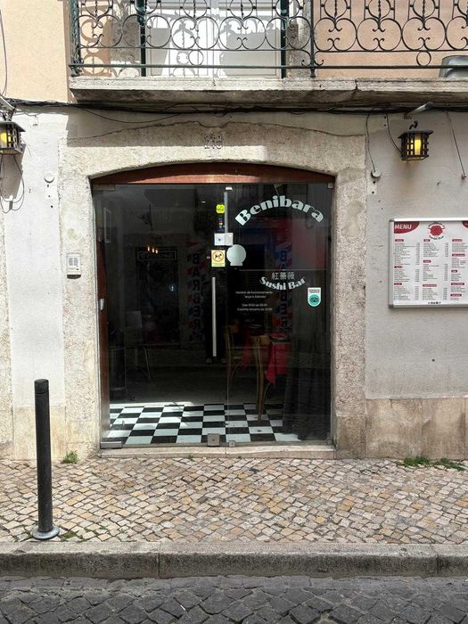 Restaurante com bar no bairro Alto