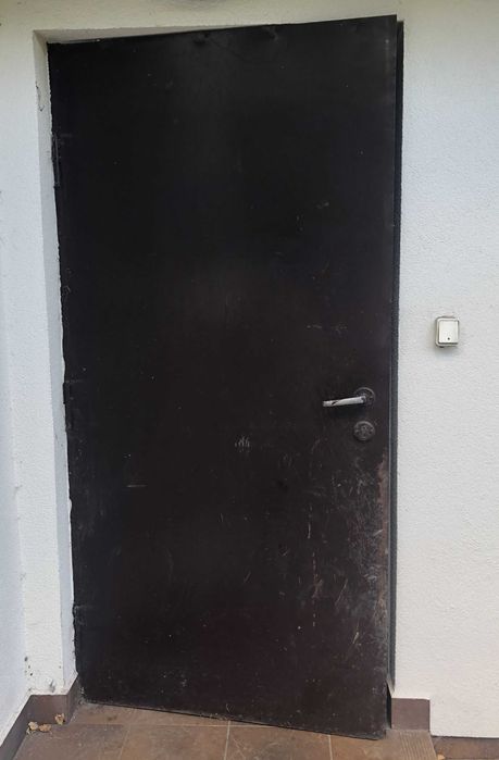 Drzwi stalowe ocieplane