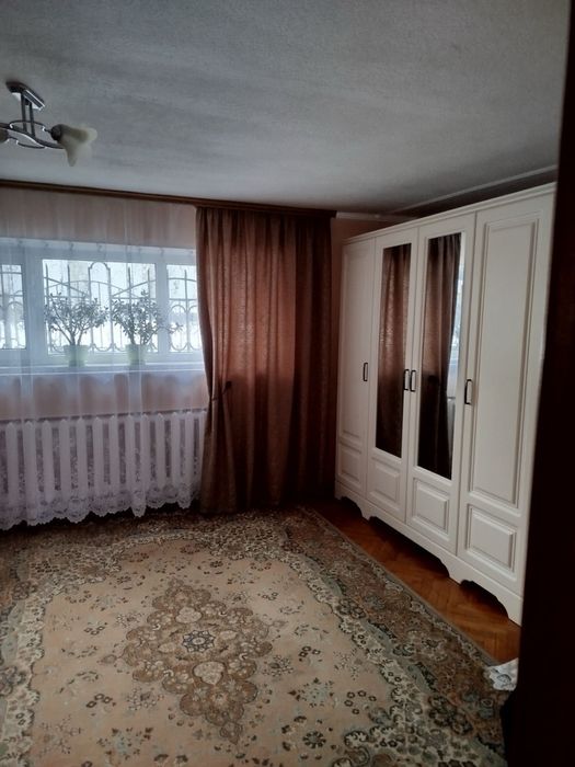 Житловий будинок з виходом до річки Південний Буг