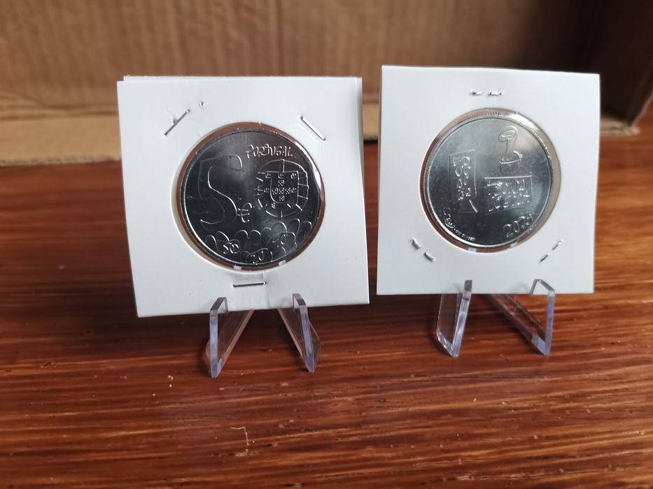 Moeda "Conhecimento - Desenhar a moeda "