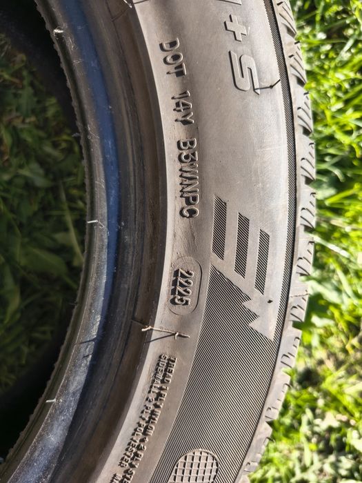 Austone 215/55/16 zimowe