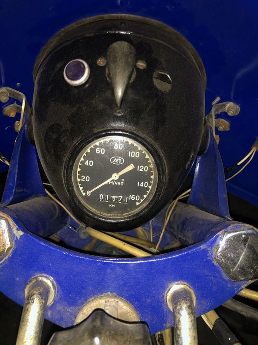 Мотоцикл ИЖ 56 капсула часу