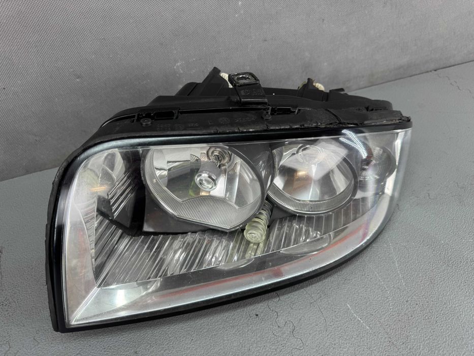 Audi A2 Lampa Przód Przednia Lewa Oryginalna Valeo EUROPA