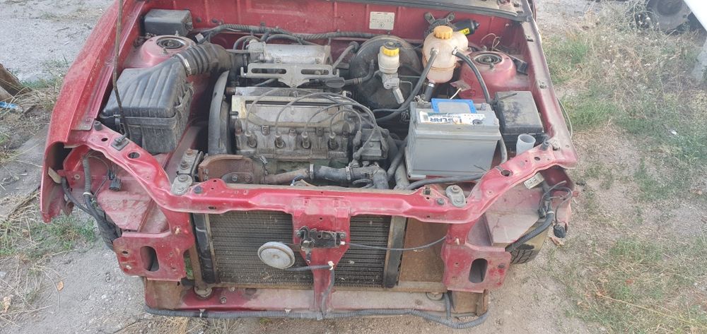 Морда передня частина ланос сенс лонжерони