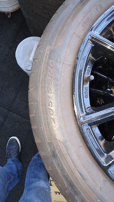 Jantes Audi 16 com pneus