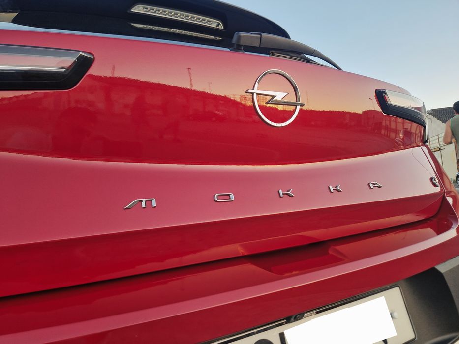 Opel Mokka-e Elegance – Apenas 9.500 km | Como Novo!