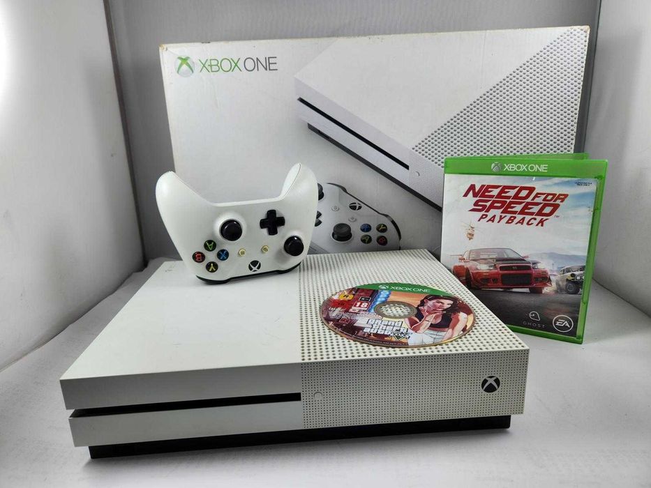Konsola Xbox One S 500GB Pad 2 Gry komplet