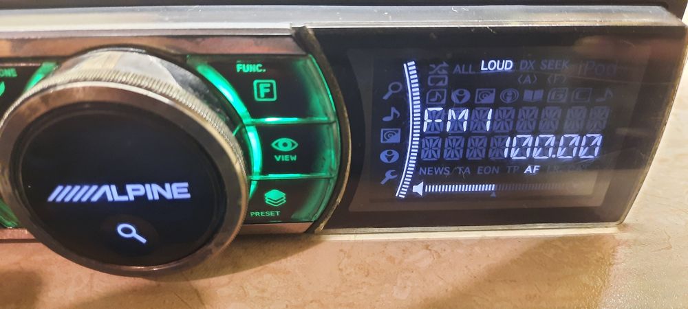 Магнітола Alpine orig