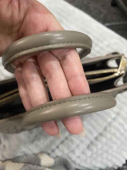 Mala Furla em pele genuína NOVA