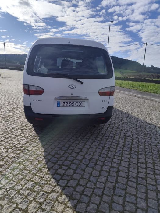 Hyundai H1 9 lugares