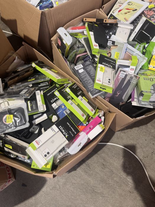 Lote de mateeial diverso novo, proveniente de hipermercados