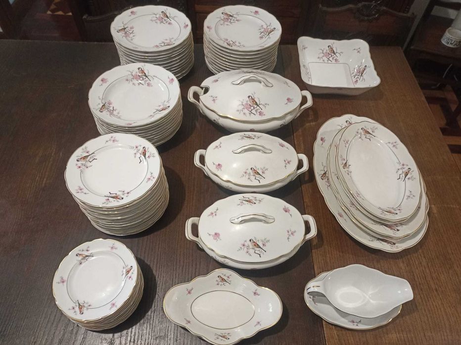 Serviço de jantar raro VISTA ALEGRE