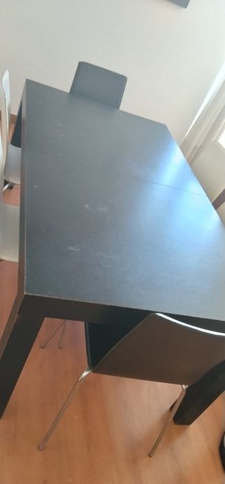 Mesa de jantar extensível com 6 cadeiras