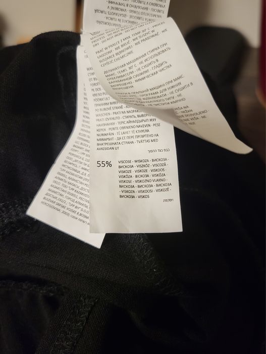 Śliczna bluzka z odkrytymi plecami od Mohito