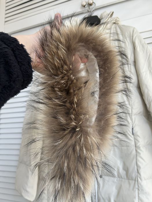 Ціна ще знижена ,хто хотів?Легкий пуховик MaxMara Weekend