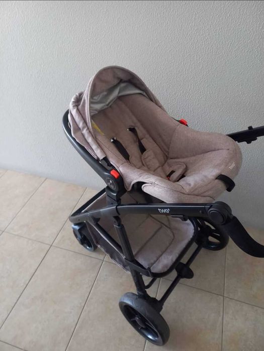 Carrinho de bebê trio