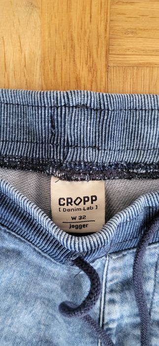 Szorty joggery Cropp