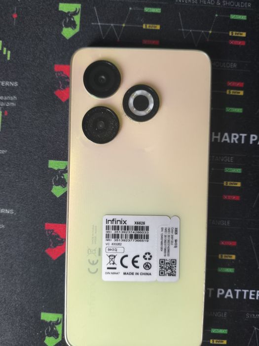 Infinix Smart 8 X6525 64+3