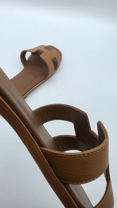 Hermes oran sandálias gold