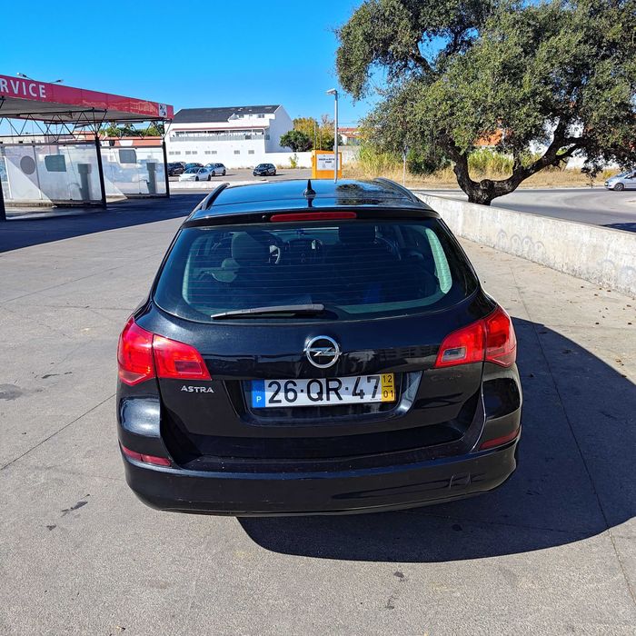 Opel Astra J Sports Tourer 1.3 CDTI – 2012 — photo 4