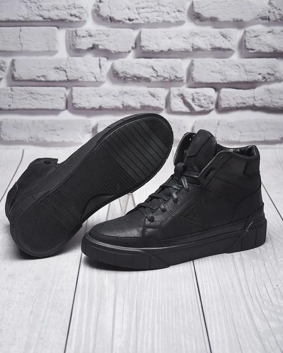 Зимние ботинки -20° мех Guess black
