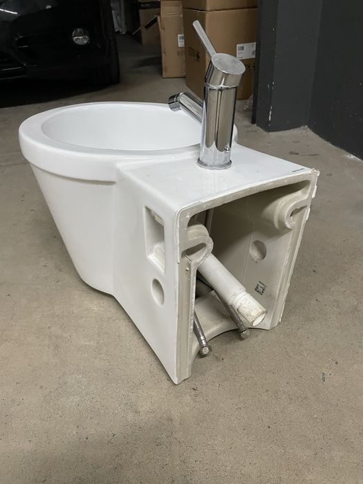Conjunto Sanitário Sanindusa (2 Sanitas + 1 Bidé) – Design Moderno