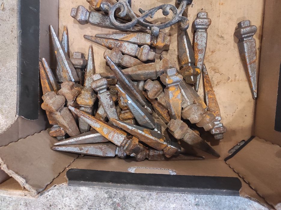 Elementy kute do ogrodzenia