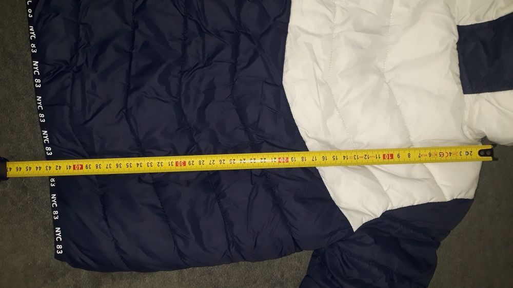 Куртка осіння весняна